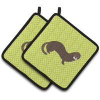 "Caroline's Treasures Russian or European Mink Green Decorated Pot Holder, 7.5"" x 7.5"""