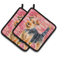 "Caroline's Treasures Welsh Terrier Decorated pot holder, 7.5H x 7.5W, Love is a Dog"