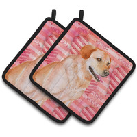 "Caroline's Treasures Labrador Retriever Decorated pot holder, 7.5H x 7.5W, Love is a Dog"