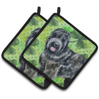 "Caroline's Treasures Black Russian Terrier Decorated pot holder, 7.5H x 7.5W, St Patrick's Day"