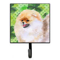 "Caroline's Treasures Pomeranian St Patrick's Wall Hook, Small, Multicolor"