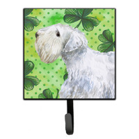 "Caroline's Treasures Sealyham Terrier St Patrick's Wall Hook, Small, Multicolor"