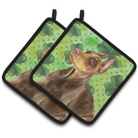 "Caroline's Treasures Doberman Pinscher Decorated pot holder, 7.5H x 7.5W, St Patrick's Day"