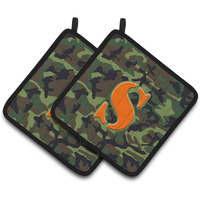 "Caroline's Treasures Letter S Monogram - Camo green Pair of Pot Holders CJ1030-SPTHD, 7.5HX7.5W, Multicolor"