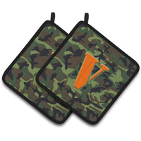 "Caroline's Treasures Letter V Monogram - Camo green Pair of Pot Holders CJ1030-VPTHD, 7.5HX7.5W, Multicolor"