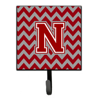 "Caroline's Treasures Letter N Chevron Maroon and White Leash or Key Holder CJ1049-NSH4, Small, Multicolor"