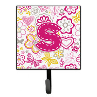 "Caroline's Treasures CJ2005-SSH4 Letter S Flowers and Butterflies Pink Leash or Key Holder, Small, Multicolor"