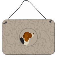 "Caroline's Treasures Basset Hound in The Kitchen Door Hanging Prints wall-decor, Multicolor"