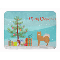 "Caroline's Treasures Brown & White Elo dog Christmas Tree Machine Washable Memory Foam Mat doormats, Multicolor"