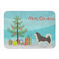 "Caroline's Treasures Alaskan Malamute Christmas Tree Machine Washable Memory Foam Mat doormats, Multicolor"