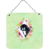 "Caroline's Treasures Newfoundland Puppy Green Flowers Door Hanging Prints wall-decor, Multicolor"