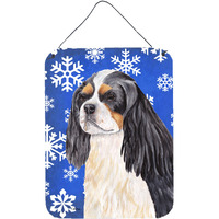 "Caroline's Treasures SC9391DS1216 Cavalier Spaniel Winter Snowflakes Holiday Metal Wall or Door Hanging Prints, 16"" x 12"", Multicolor"