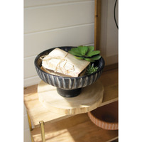 FOOTED CLAY BOWLS WITH DETAIL ON RIM - BLACK WASH