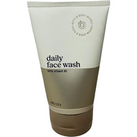 Bath And Body Works Face Essentials Daily Face Wash With Vitamin B5 4 Ounces