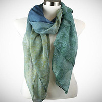 Pretty in Persia - The Paisley Scarves(D0102HEYMBU.)