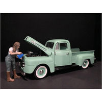 Car Girl in Tee Kylie Figurine for 1/24 Scale Models by American Diorama