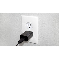 2.0 USB Wall Charger with Authentic Quality works for iPhone and Android with 110v Outlet