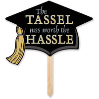 "6-Pack Grad Cap Yard Signs: Celebrate Graduation in Style!"