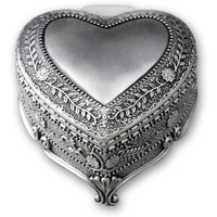 Binkegg Tin Alloy Heart Shaped Wind Up Music Box With Sankyo Musical Mechanism Tune: Davy Jones (Pirates Of The Caribbean)