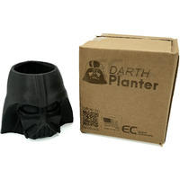 Export Commodity Darth Vader Planter With 3D Helmet Design  Plastic Pot For Small Plants  Black  Indoor/Outdoor  Small