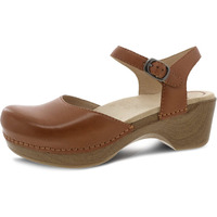 Dansko Sam Stylish Closed-Toe Sandal For Women - Lightweight With Added Arch Support - Durable Pu Outsole For Long-Lasting Wear And Comfort Camel 8.5-9 M Us