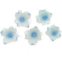 Global Sugar Art Hydrangea Blossom Sugar Cake Flowers, White With Blue - Wired- 36 Count By Chef Alan Tetreault