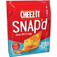 Cheez-It Snap'D Cheese Cracker Chips, Thin Crisps, Lunch Snacks, Cheddar Sour Cream And Onion, 45Oz Case (6 Bags)