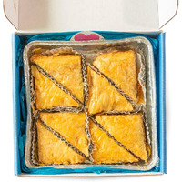 Bakluva 8-Piece Baklava Pastry Dessert Gift Box - (8) Large 2.3 Oz (66 Gram) Pieces - Perfect For Gifts, Parties, And More