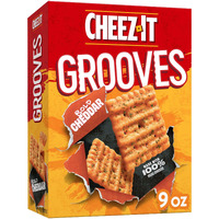 Cheez-It Grooves Cheese Crackers, Crunchy Snack Crackers, Lunch Snacks, Bold Cheddar, 9Oz Box (1 Box)