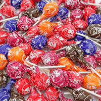 Tootsie Roll Pops Lollipops 2 Lb - Bulk Bag, 5 Assorted Flavors, Gluten Free, Chewy Center & Hard Candy Coating, Individually Wrapped Suckers (48 Pieces)