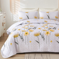 Dinjoy Quilt Set Queen Floral Bedspread Coverlet Yellow Floral Quilts Microfiber Lightweight Queen Size Quilt Sets Reversible Soft Bed Cover For All Season(Queen, 90"X90")