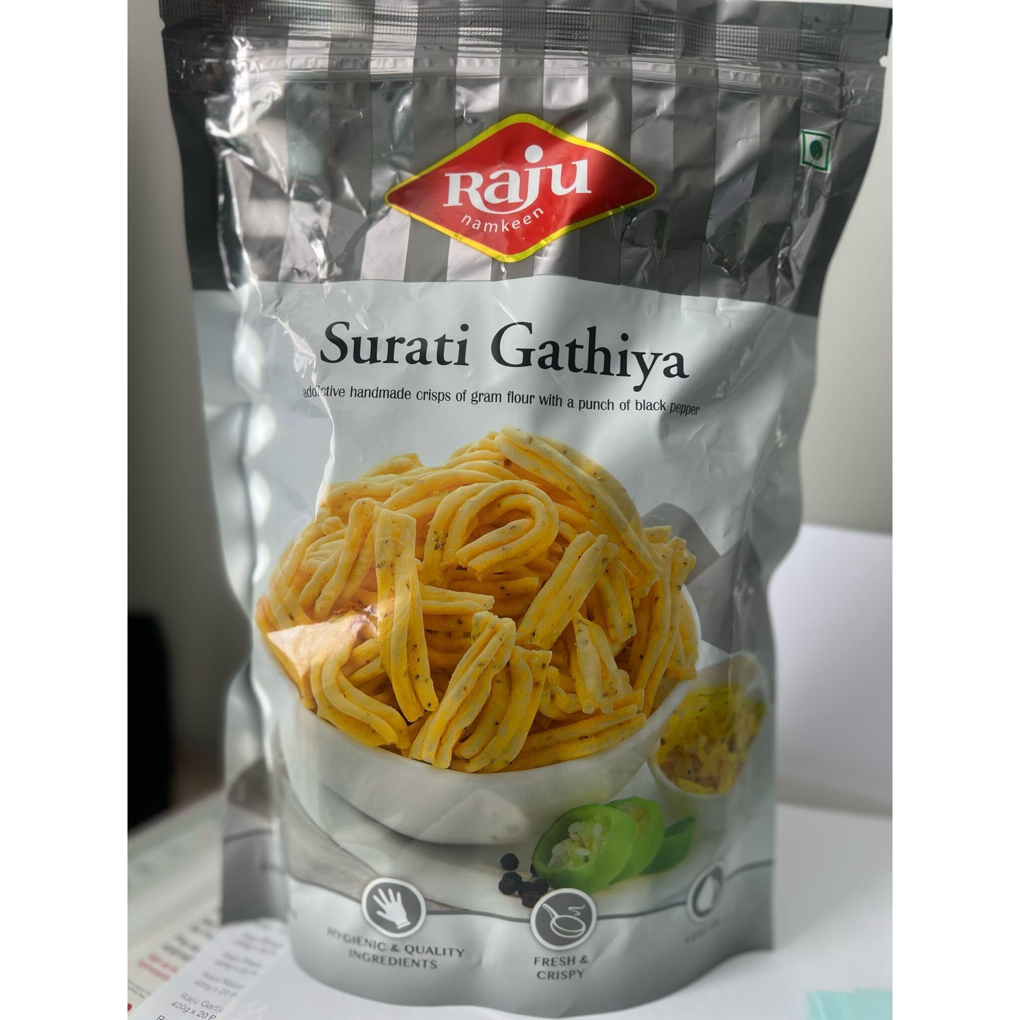 Raju Namkeen Surati Gathiya 400 gms, 14 Ounce (Pack of 1)