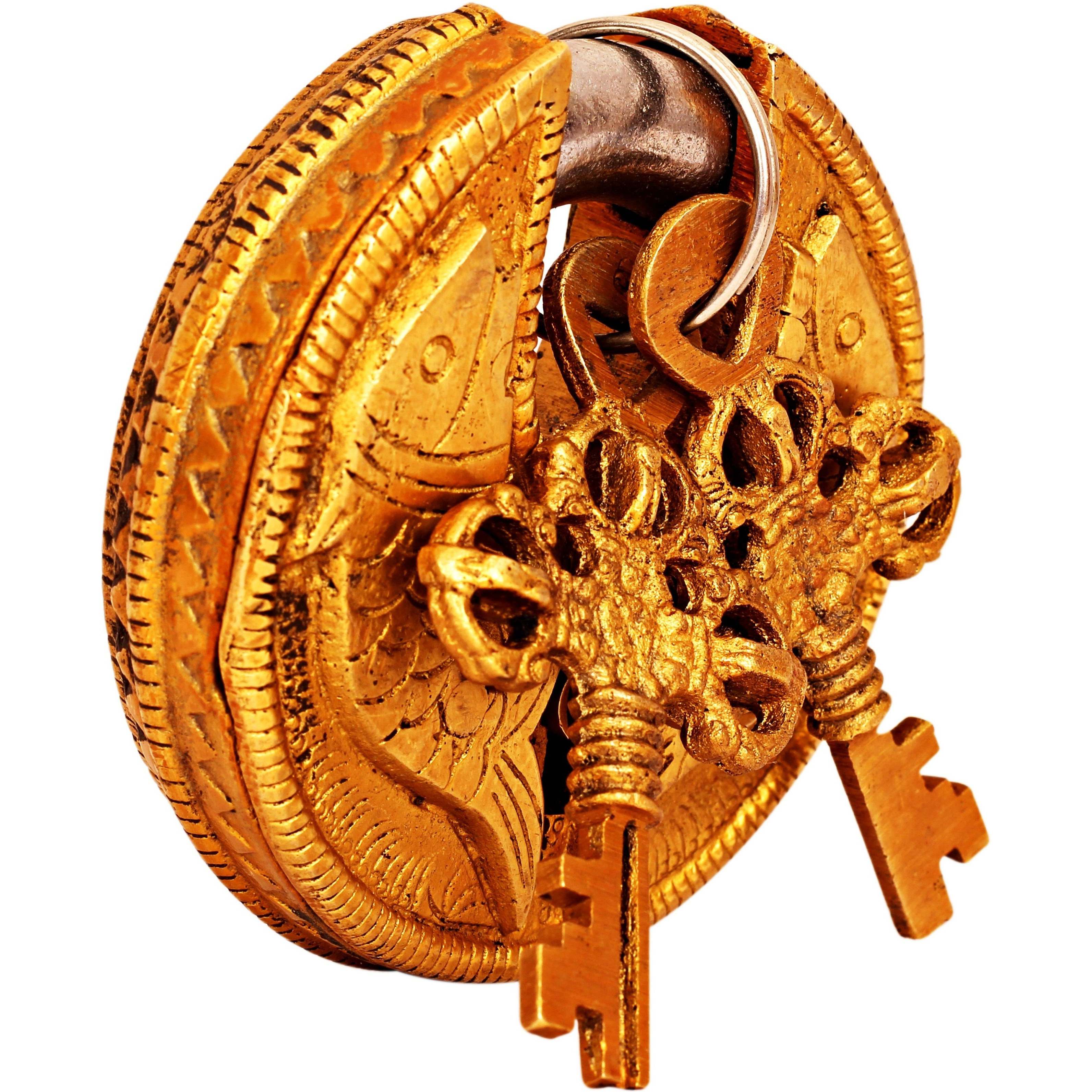 IndianArtVilla Fish Design Brass Round Pad chatar sword designerSecurity chatar sword designer Door chatar sword designer