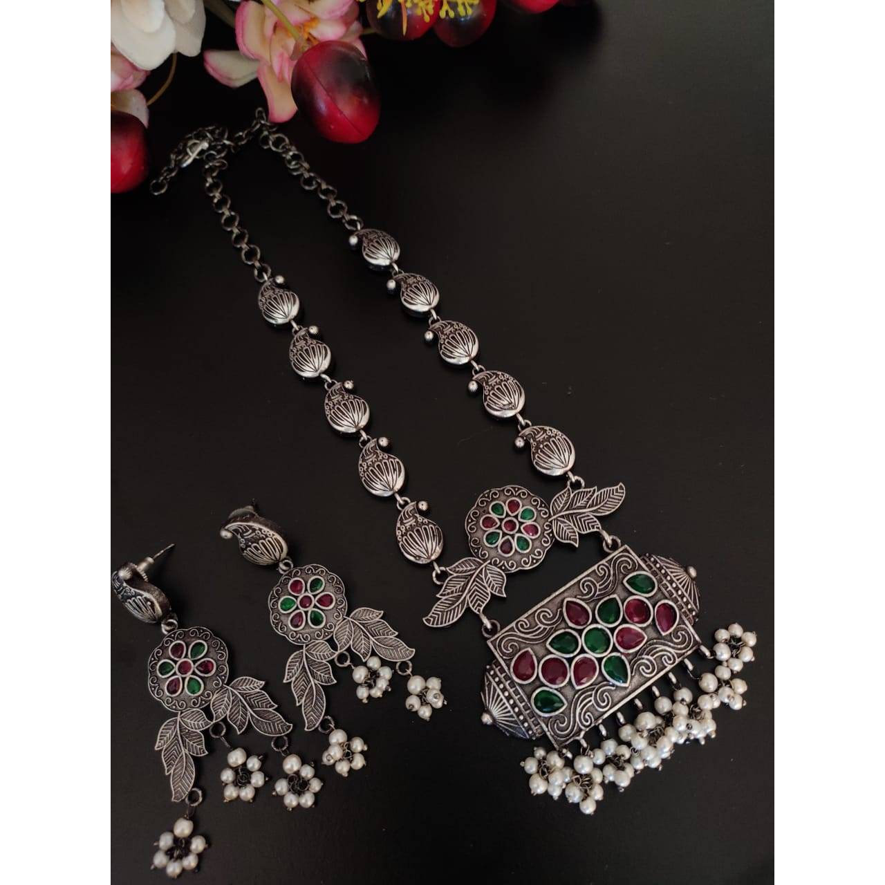 Silver look long necklace set, Indian jewelery, temple jewelry, gifts for her, Bollywood jewellery, antique necklace, Handmade, German silve