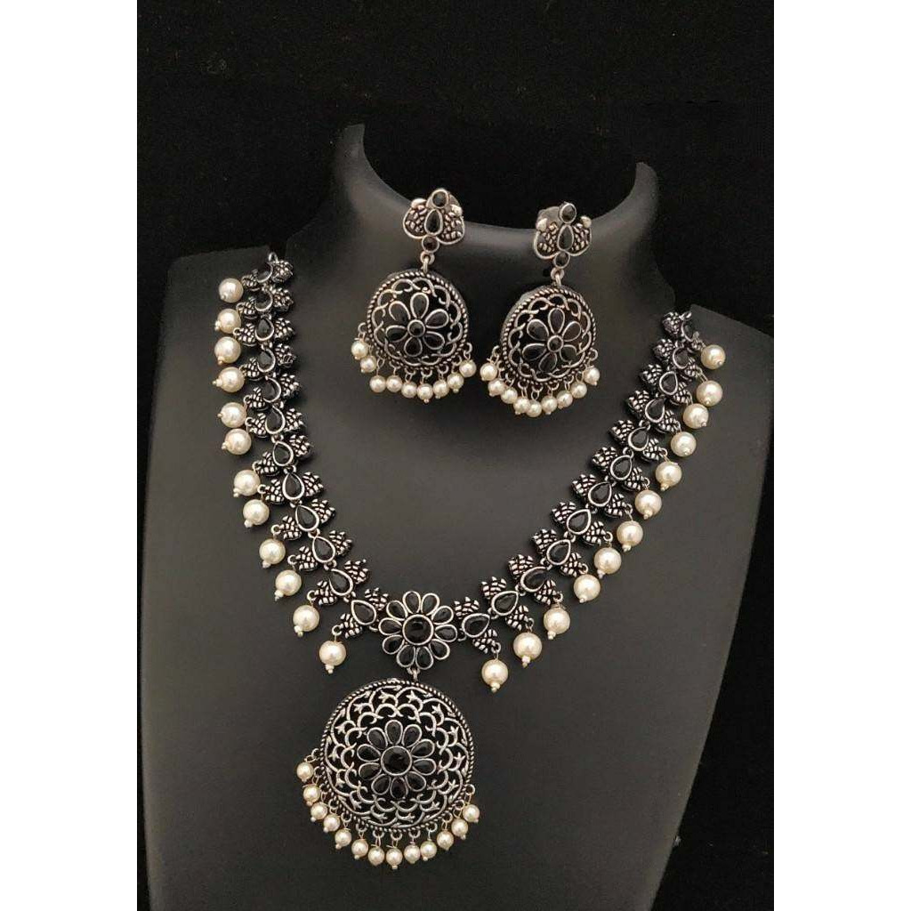 Indian Stone and pearl jewelry set, Indian ethnic traditional jewelry set, temple jewelry, kemp jewelry, antique German silver set,gypsy