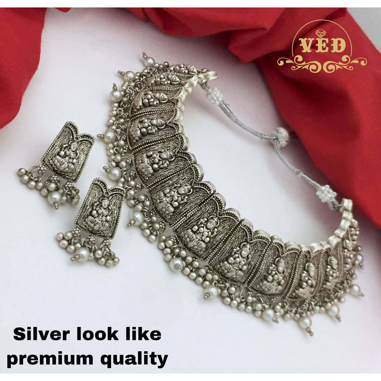 Choker set, Temple jewellery, Indian jewellery set, Kolhapuri jewellery, laxmi god necklace set, giftsforher, wedding jewellery, traditional