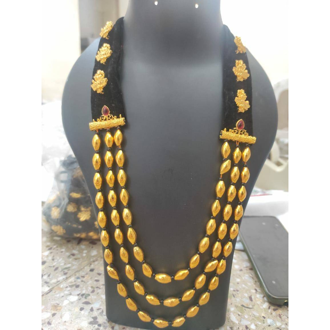 Best for gifting and for personal use Combine this jewelry with a matching dress and be the limelight of every occasion. This Indian Ethnic Jewelry comes with high-quality polish for a long lasting finish. It is easy to see why Indian Ethnic German Silver Oxidized Set has gained popularity. Not only does it have a unique look but it is versatile and cost-effective in comparison to purer metals like gold and silver. Oxidized metal comes in myriad patterns with stonework, delicate carving, and en