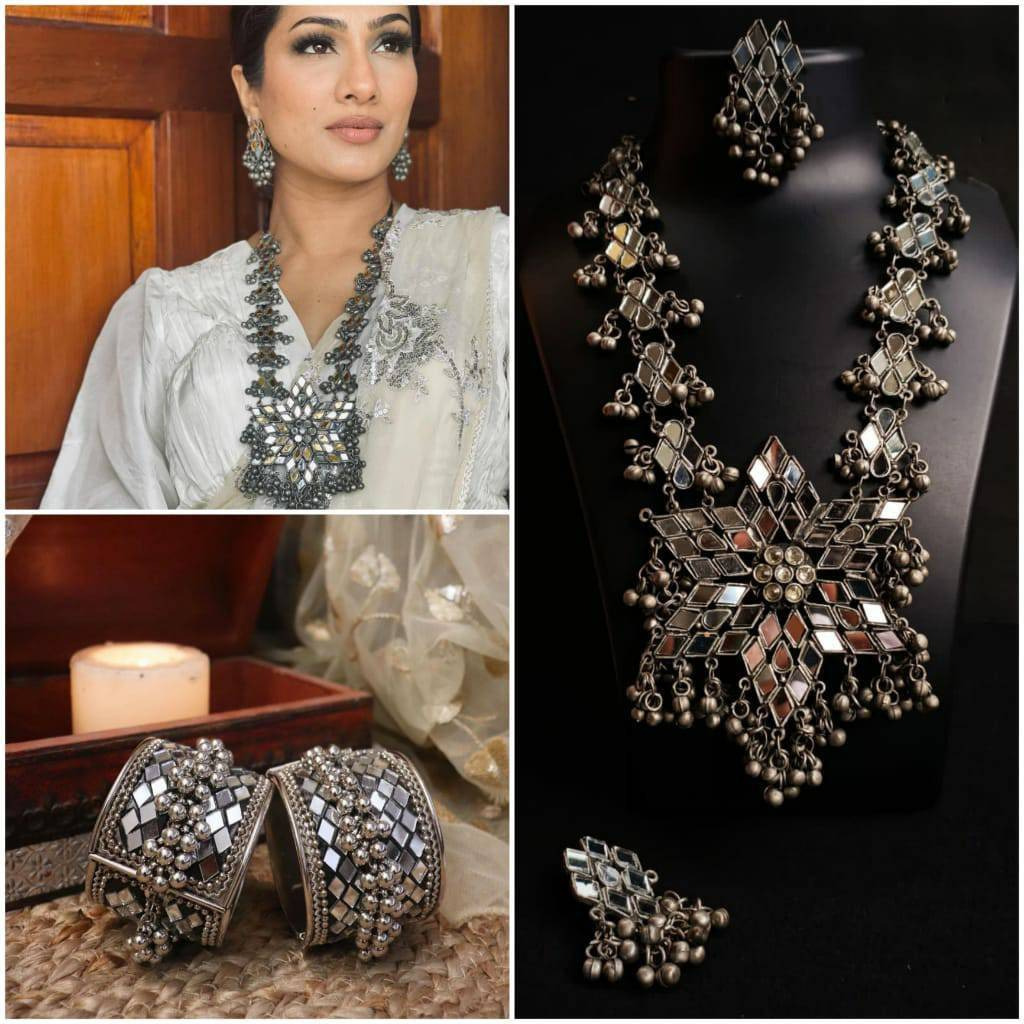 Black Polish Bracelet, Oxidized Indian Ethnic Jewelry, German Silver Bracelet, Indian Jewelry, Antique Bracelet, Silver Kada Giving the vibes of bold modernity wit graceful ethnic feel, this oxidized kada bracelet is a charm Let your wrists do the talking with this beautiful art-piece. They are certainly made for queens who are capable of carrying boldness with graceDescriptionThis beautiful black polish Kada can be matched with any of the ethnic/ Indo western outfits, and look unique in crowd