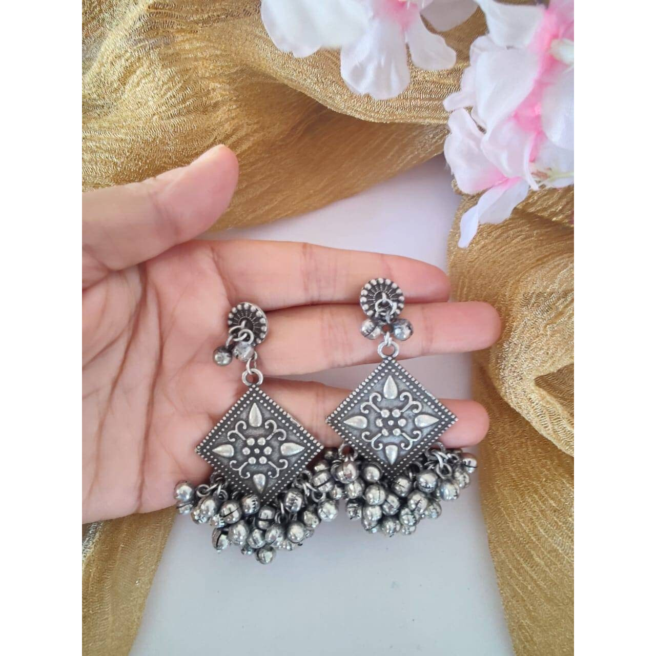 A Beautiful Jewelry always adds a charm to your personality.Add charm and charisma to your beautiful personality with these stunningly handcrafted Afghani Long Necklace. Wear it with any of your formal or casual outfits and grab compliments all the wayThis Heavy Oxidised Silver Long Necklace is perfectly designed to spice up your look. Complex in design, with decorative pieces inspired by ethnic designs, the delicate work and perfect finishing make these a great accessory for semi-formal occasi