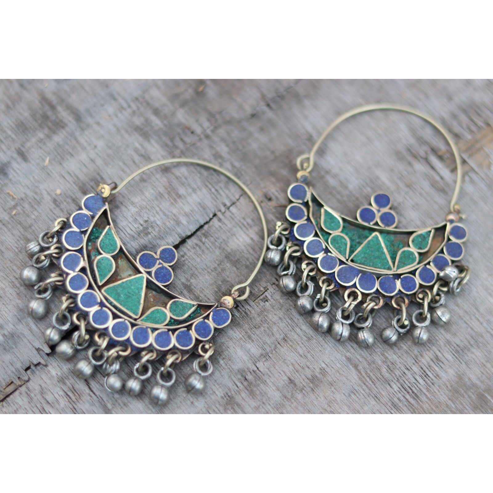 Elephant motif evil eye earrings have been an essential part of traditional Indian jewelry for ages. They have an exquisite air of royalty and lavish taste. An excellent display of German silver Indian jewelry, this pair is a customer favorite. Handcrafted with authentic German silver, this pair needs to be kept away from water or soap.Stop scrolling, and grab this fantastic deal on Vastrabhushan, and get assured gifts on every purchase.