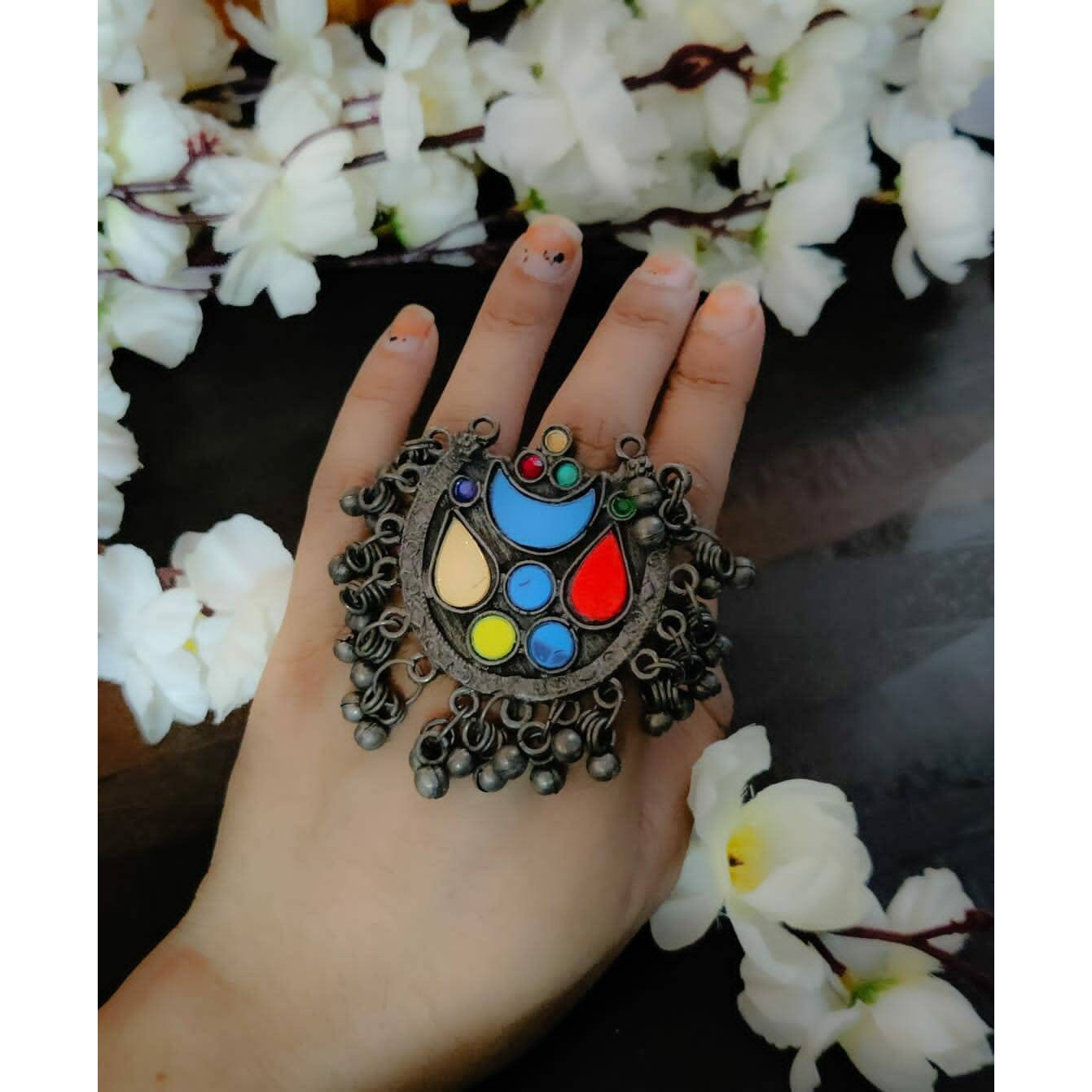 If you are into boho and hippie pieces of jewellery, then having a pair ofboho tribalearringsis inescapable Vastrabhushan brings you a combination of Afghani and Indian-designedAfghani boho earringsavailable in multicolours to compliment and add jazzinessto your outfit. The rarely found mirror earrings are made of real stained-glass andhandcrafted with the finest materials, specially designed to suit both traditional and modernattires. To retain your jewellerys shine for