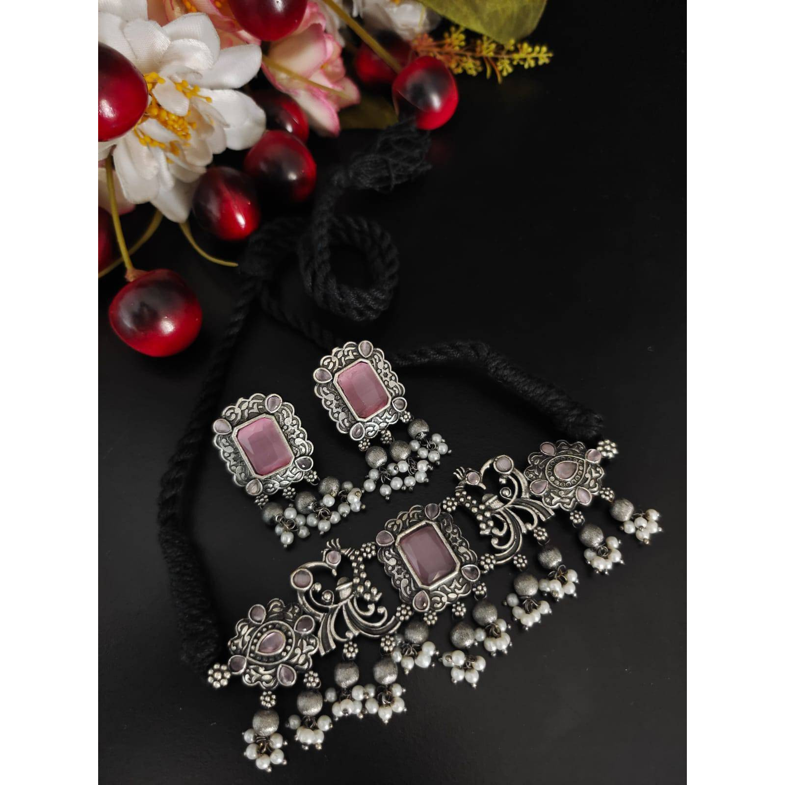 ~Women Love Jewelry as it not only enhances their beauty, but also gives them the social confidence. This Piece of Jewelry will enhance your beauty and compliment your dressJewellery is made of the finest Material and is Plated with High Quality to ensure a Long Lasting Life of the product.~Occasion  Wedding/ Festival / Traditional Functions~Gifting  An Ideal product to be gifted for the one you care in your family or as the Perfect Valentine Love Gift for the One you Love. Anniversary, Birthd