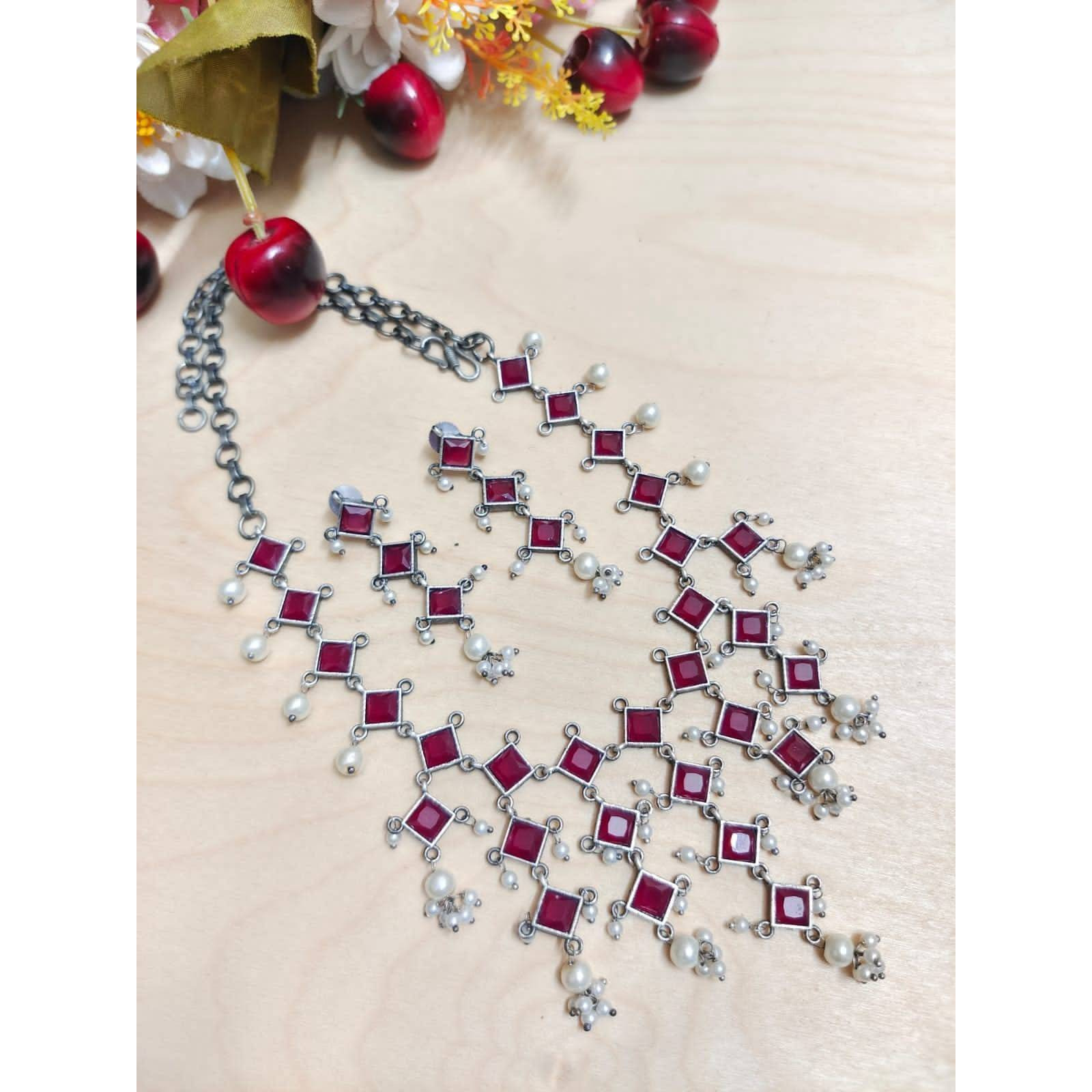 This dual tone jhumka earrings will add luster when worn for a wedding, engagement, party, prom and any special occasion. It will enhance special days like Valentine's Day, Birthdays, Anniversaries, and Mother's Day.Ideal Gift Idea Perfect beautiful & memorable gift for you and your loving wife, girlfriend, sister, aunt, daughter and mom/mother/mummy.