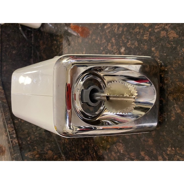 Gitachi electric slow speed coconut grater 120V,250w, 200 RPM