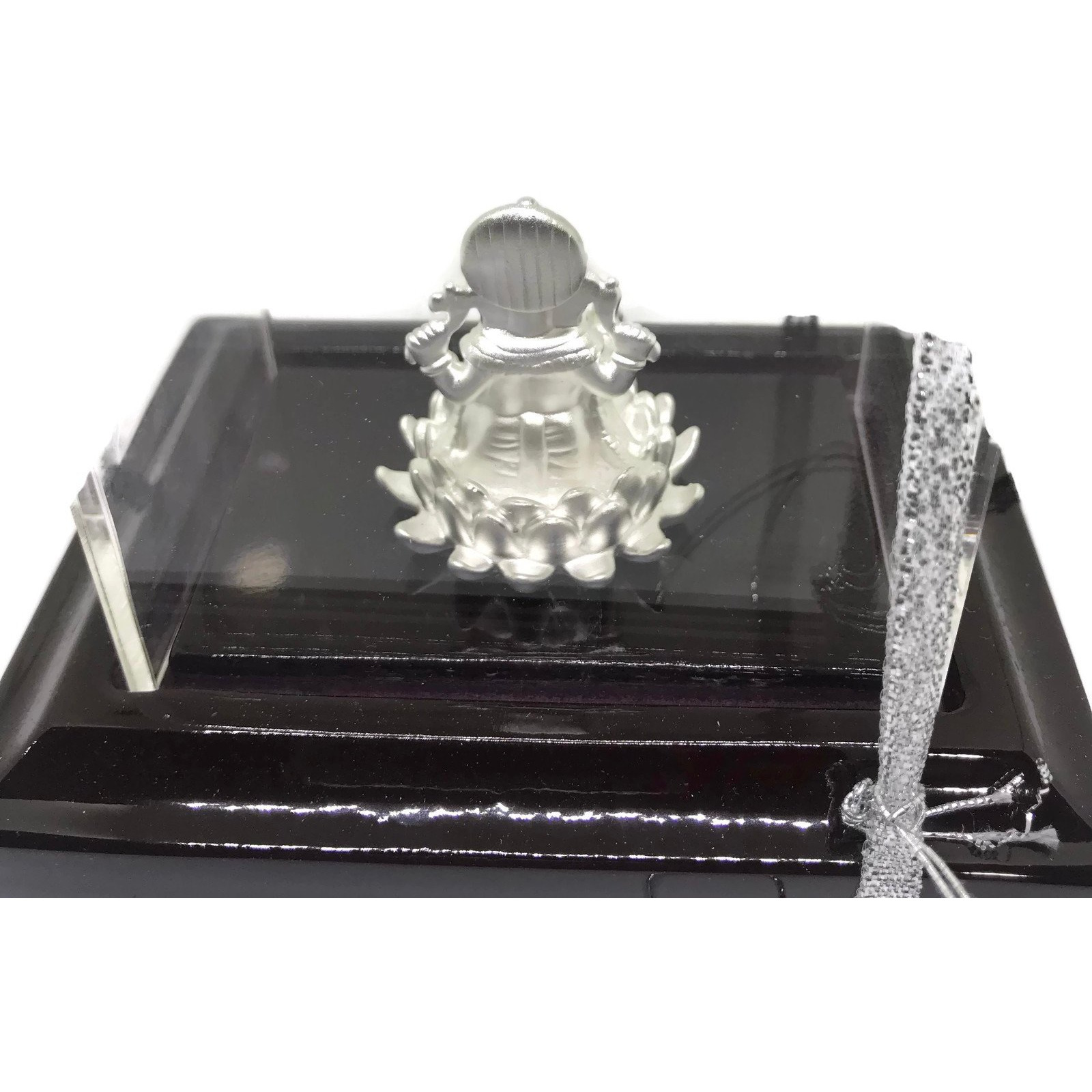 999 Pure Silver Ganesha/Ganpathi Idol/Statue / Murti (Figurine 09)