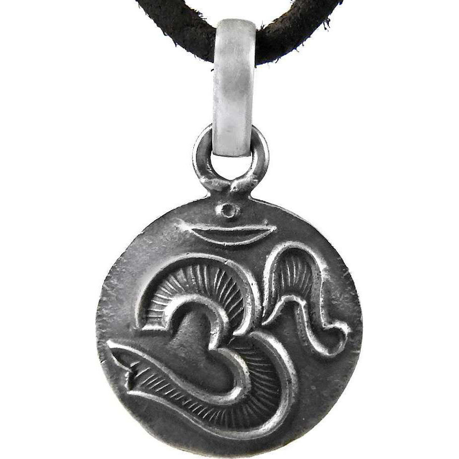 Dream Day!! 925 Sterling Silver Om Pendant