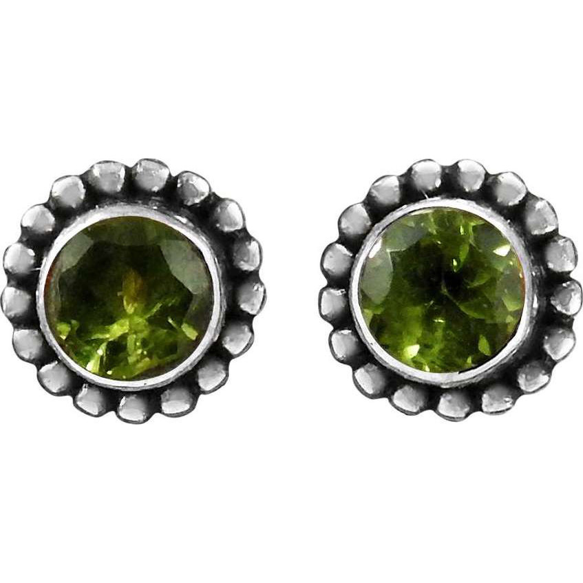 Paradise Bloom!! 925 Sterling Silver Peridot Studs