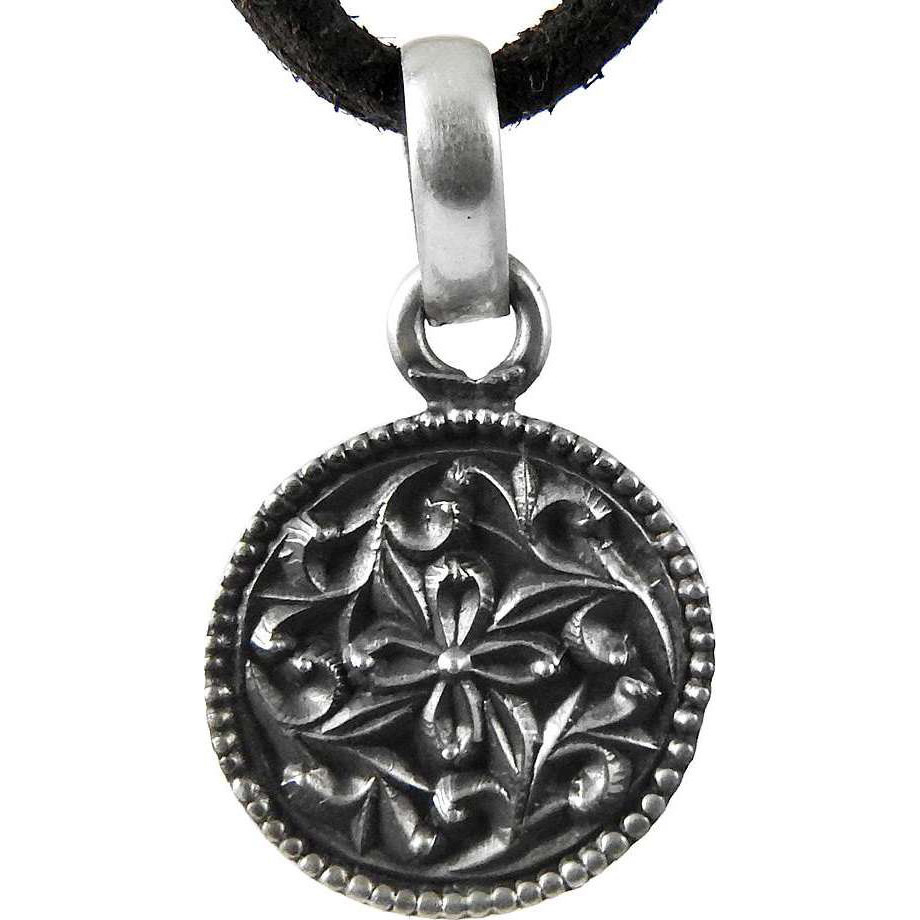 Stylish Design!! 925 Sterling Silver Pendant