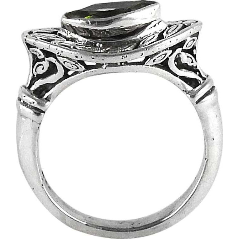 Colour Changing Peridot 925 Sterling Silver Ring