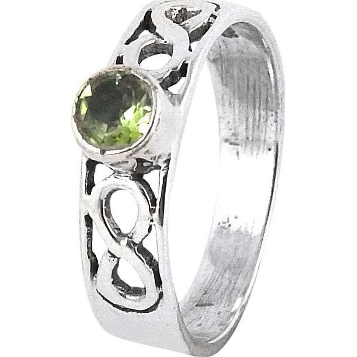 Pale Beauty Peridot 925 Sterling Silver Rings